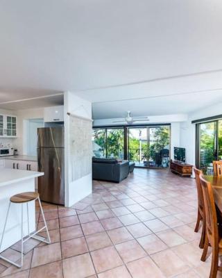 16KAT Holiday Noosa Style, Great location, Pet Friendly