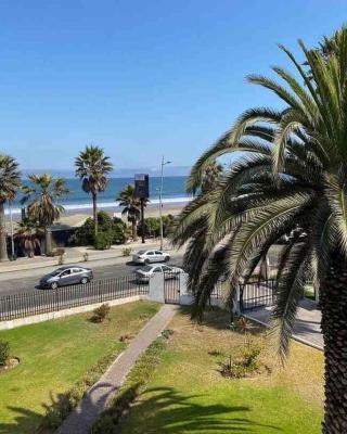 Departamento familiar en avenida del mar La Serena, con vista al mar primera linea