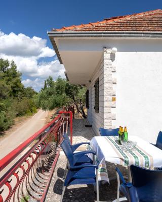Holiday Home Sansevic