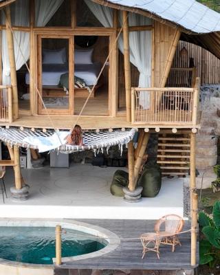 Kalma Bamboo Eco Lodge