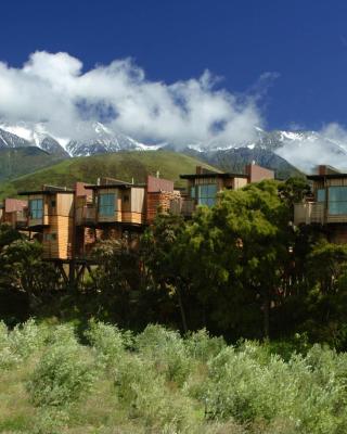 Hapuku Lodge & Tree Houses