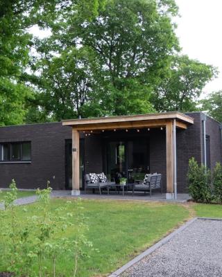 The White Oak - Luxe 4 persoons bungalow met prive sauna
