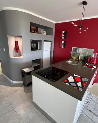 Nice front beach apartment 4108 at Mont Vernon Residence