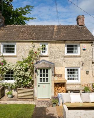 Mulberry, A Luxury Two Bed Cottage in Painswick