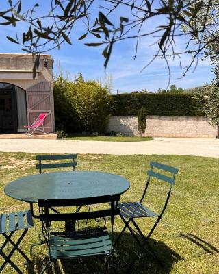 Adorable Gîte (10mn Uzès)