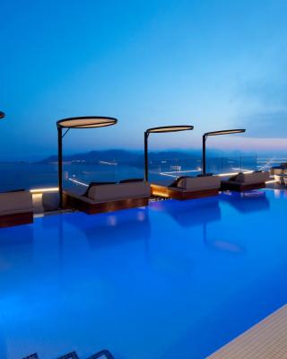 Oia Suites