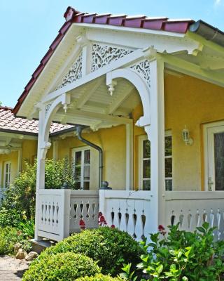 DEB 043 Ferienwohnungen im Ostseebad Göhren Landhaus