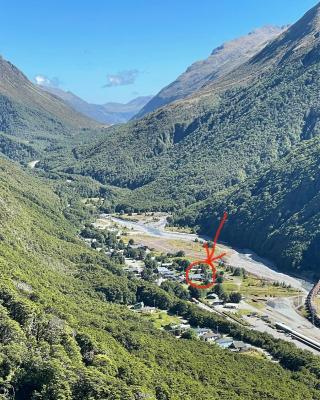 Arthur's Pass Motel & Lodge