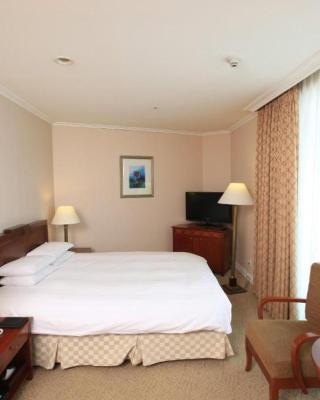 High1 Palace Hotel and CC