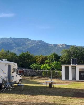 Camping Dolovi