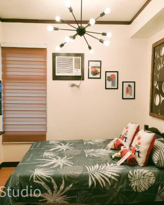 Centropolis Queen Bed Suite- Modern Posh Style
