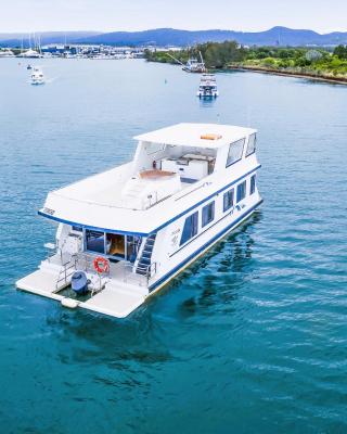 Coomera Houseboats