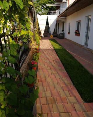 Casa Flor