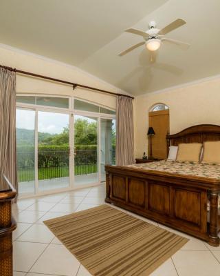 Los Suenos Resort Colina 5E two bedroom by Stay in CR