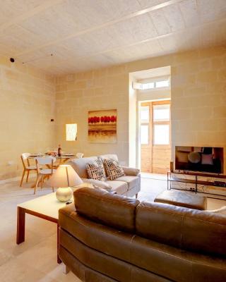 Stylish 2BR Apartment in Valletta