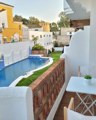 Apartamento en Rota con piscina y parking junto al mar