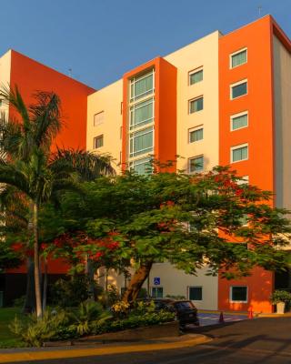 Holiday Inn Express & Suites Cuernavaca, an IHG Hotel
