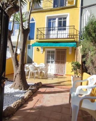 Villaparadisi