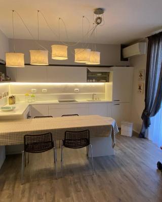 Desenzano Luxury Apartment