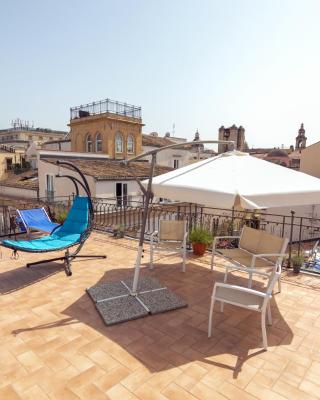 Sunny loft with terrace and Jacuzzi in the city centre