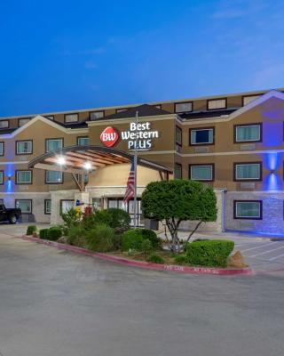 Best Western Plus Arlington North Hotel & Suites