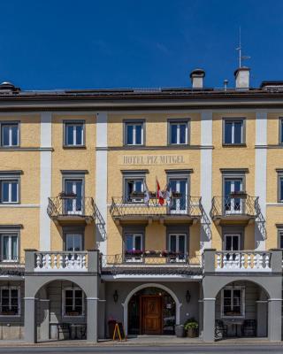 Hotel Piz Mitgel