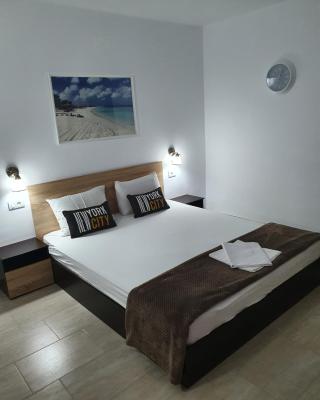 GMS HOUSE COSTINESTI