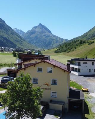 Haus Sonnenkogel - inkl Silvretta Card Premium im Sommer 24