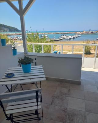 Sea house b&b