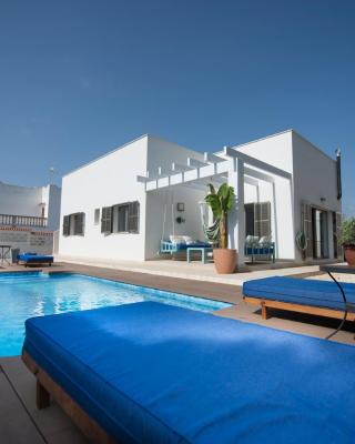 Ca n'Alorda Holiday Home Cala Llombards piscina, wifi, seguridad y relax