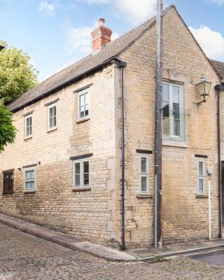 Luxury cottage in Stamford featured in the Sunday Times, best place to live