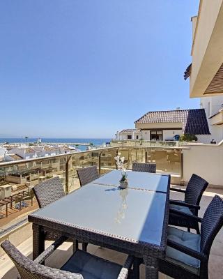 Lovely apartment with pool & sea views - Marina Del Castillo 2129