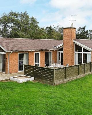 8 person holiday home in Hjørring-By Traum