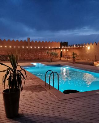 Ksar Montana Gîtes, Chambres piscine