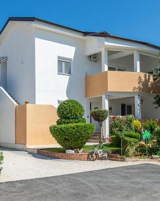 Awesome Apartment In Porec With Wifi And 2 Bedrooms