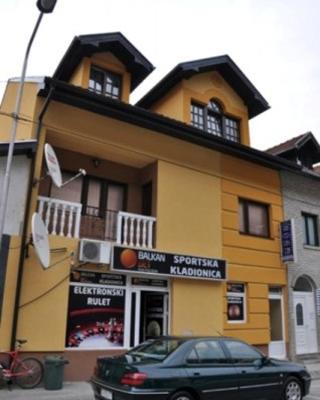 Kaplarević Smeštaj Ivanjica