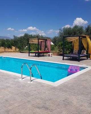 Eco Glamping with Pool between Nafplio and Argos