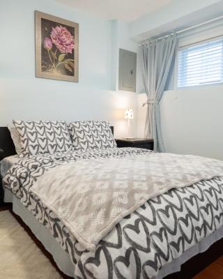 Lovely 1BR Secondary suite with Separate entrance