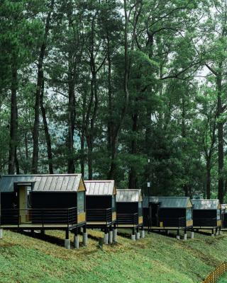 Bobocabin Coban Rondo, Malang
