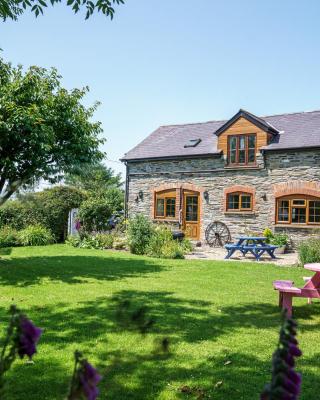 Croft Farm & Celtic Cottages