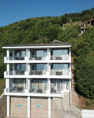 Velestovo View Apartments