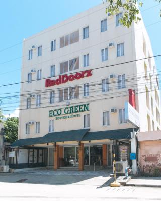 RedDoorz Plus at Eco Green Boutique Hotel