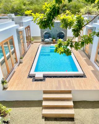 Moringa Resort - Studio A with Pool open air shower & Bath