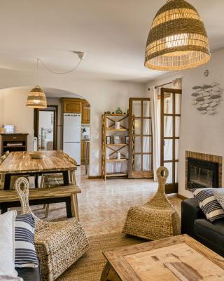 Castell Mirto - villa private pool