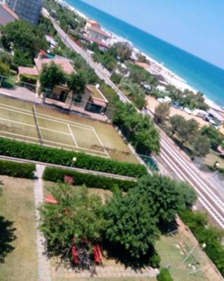 CONDOMINIO CESANO MARE