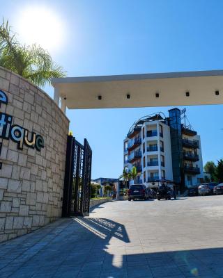 Blue Boutique Hotel