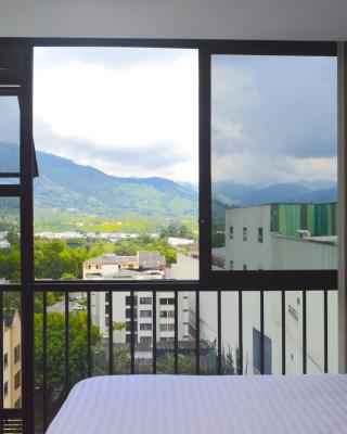 Grandiosa vista y al lado del centro comercial Portal del Quindío 1