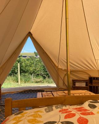 Roaches Retreat Eco Glampsite - Wallaby Way Bell Tent