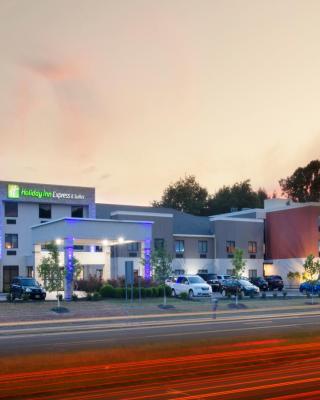 Holiday Inn Express & Suites - Williamstown - Glassboro, an IHG Hotel