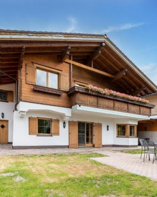Charming holiday home in Maurach am Achensee